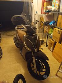 Kymco new people S
