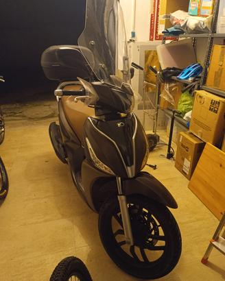 Kymco new people S