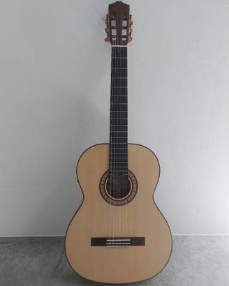 Chitarra classica Salvador Cortez
