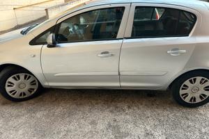 Opel Corsa 1.3 SOLO RICAMBI