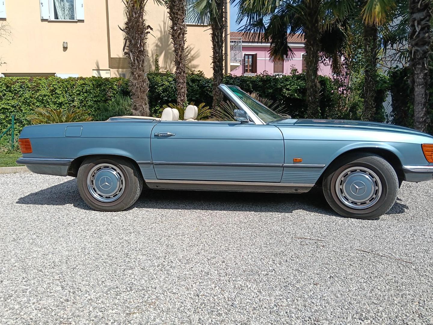 Mercedes Serie SL (R107)