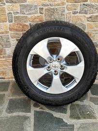 4 cerchi toyota rav4 completi di pneumatici