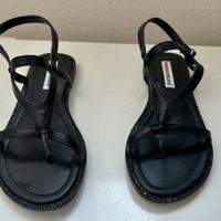 Infradito sandalo in pelle e strass