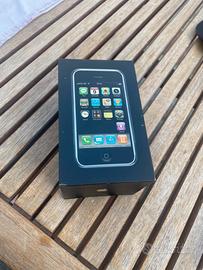 Iphone 1 (8 gb)
