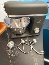 Planetaria impastatrice Electrolux