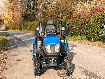 Trattore SOLIS S 26 9+9 + Fresa