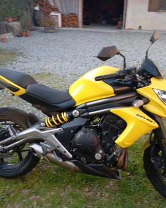 Kawasaki ER6N 