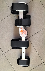 Tutore ginocchio a movimento graduato go up