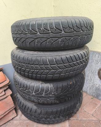 4 gomme antineve 155 80 R13 invernali 
