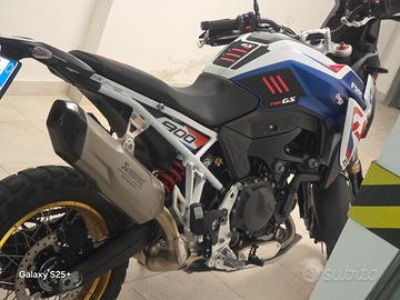 BMW f900gs 12/2025 1.500 km