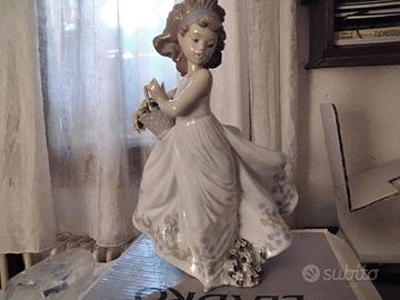 Figurina Lladro' "Sentenza floreale"