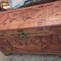 Baule in legno di canfora