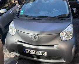 Toyota IQ