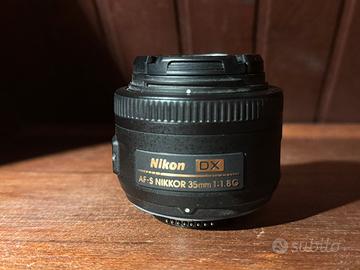 Nikon AF-S DX 35mm f/1.8 G