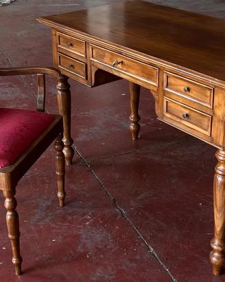 Set Studio Vintage: Scrivania + Sedia damascata
