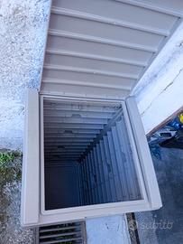 Bidone di plastica dura 