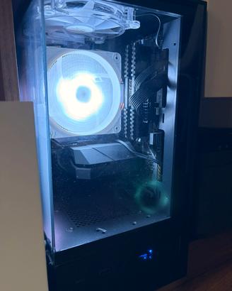 Pc Gaming Fisso + Mouse e Tastiera
