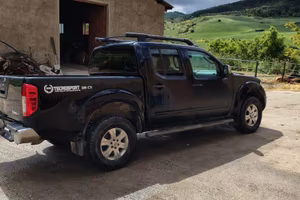Nissan navara d40 2009