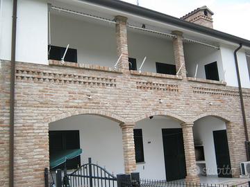 Ponte XXV Aprile Villetta a Lido Scacchi -240-