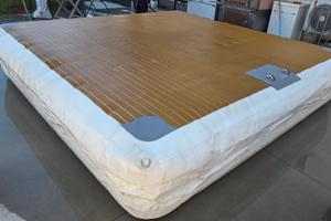piattaforma gonfiabile galleggiante 