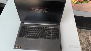 notebook portatile Lenovo