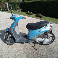 Scooter Piaggio Liberty 50 cc celeste