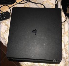 Ps4 slim 1TB
