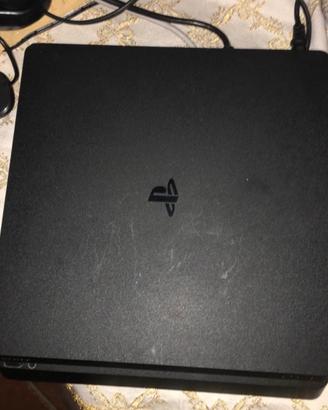 Ps4 slim 1TB