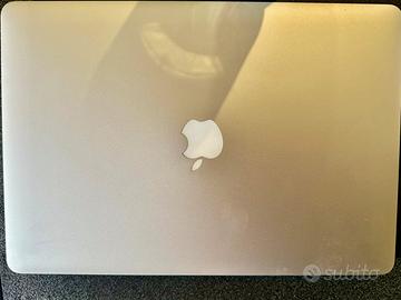 Macbook pro  I7 16GB RAM 256GB ARCHIVIAZIONE