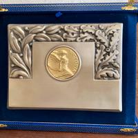 Targa vintage anni 60 metallo argentato