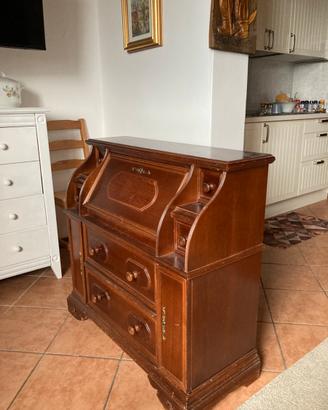 Mobile ribaltina in legno
