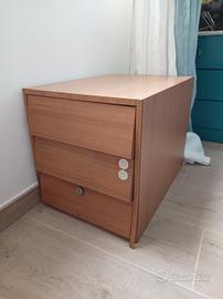 cassettiera comodino tre cassetti