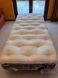 BRANDINA CON MATERASSO  E TOPPER