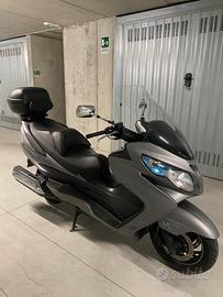 Suzuki Burgman 400cc 2011