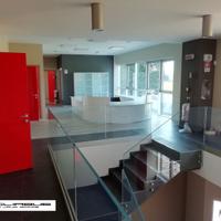 Arredamenti uffici & negozi nuovi produzione