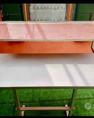 Consolle in acciao inox artigianale per dj