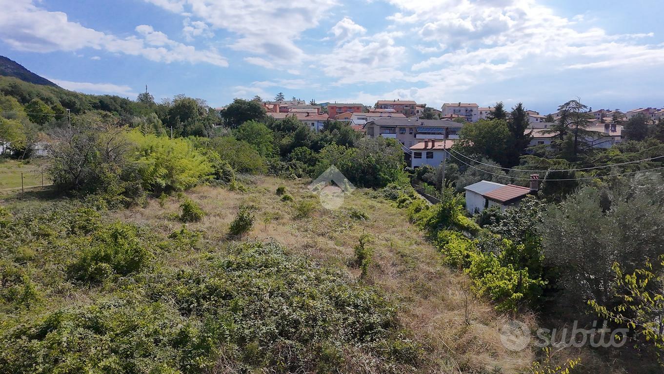 TERRENO A TRIESTE - Vista 2