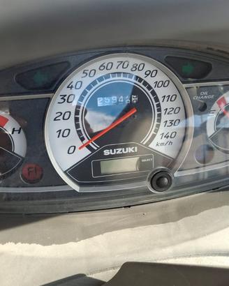 Suzuki Burgman UH 125 – 2008 – 26.000 km