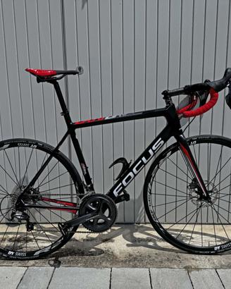 Bici da corsa FOCUS Cayo Evo Carbonio freni disco