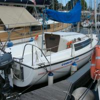 Barca a vela comet 700