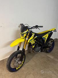 Suzuki Valenti SM 50