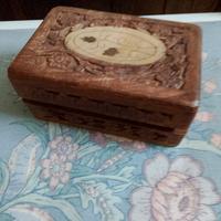 porta gioie in legno intarsiato antico 