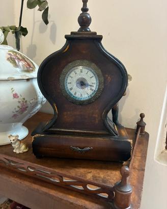 Vecchio orologio