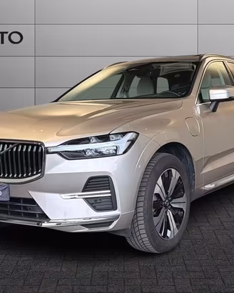 Volvo XC60 Recharge T6 Plug-in AWD autom. Plu...