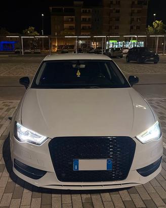 Audi A3 Sportback 1.6 TDI 2016 con Carplay