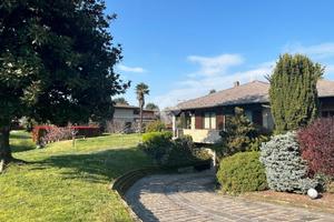 VILLA SINGOLA A VIZZOLO PREDABISSI