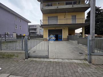 LABORATORIO A BOVEZZO