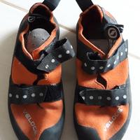 Scarpe arrampicata