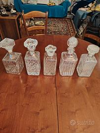 Set di Bottiglie in vetro lavorato per liquori