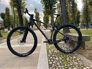 803 – BOTTECCHIA AQUILA ROSSA EVO – MTB da Gara